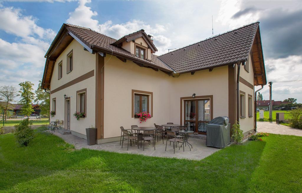 Penzion Domanin Třeboň Exterior foto